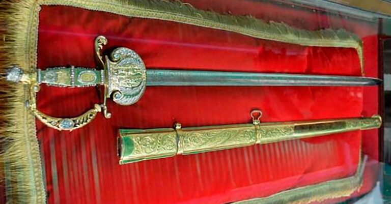 Hurto, espada, Bolívar, conflicto